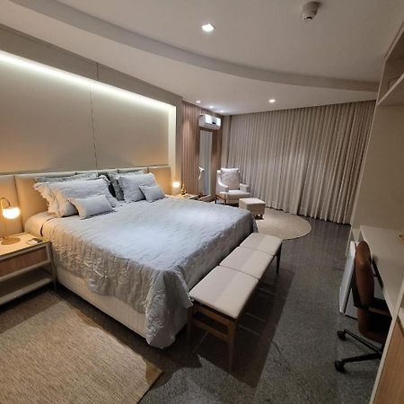 Lindoya Hotel Catalao Bagian luar foto