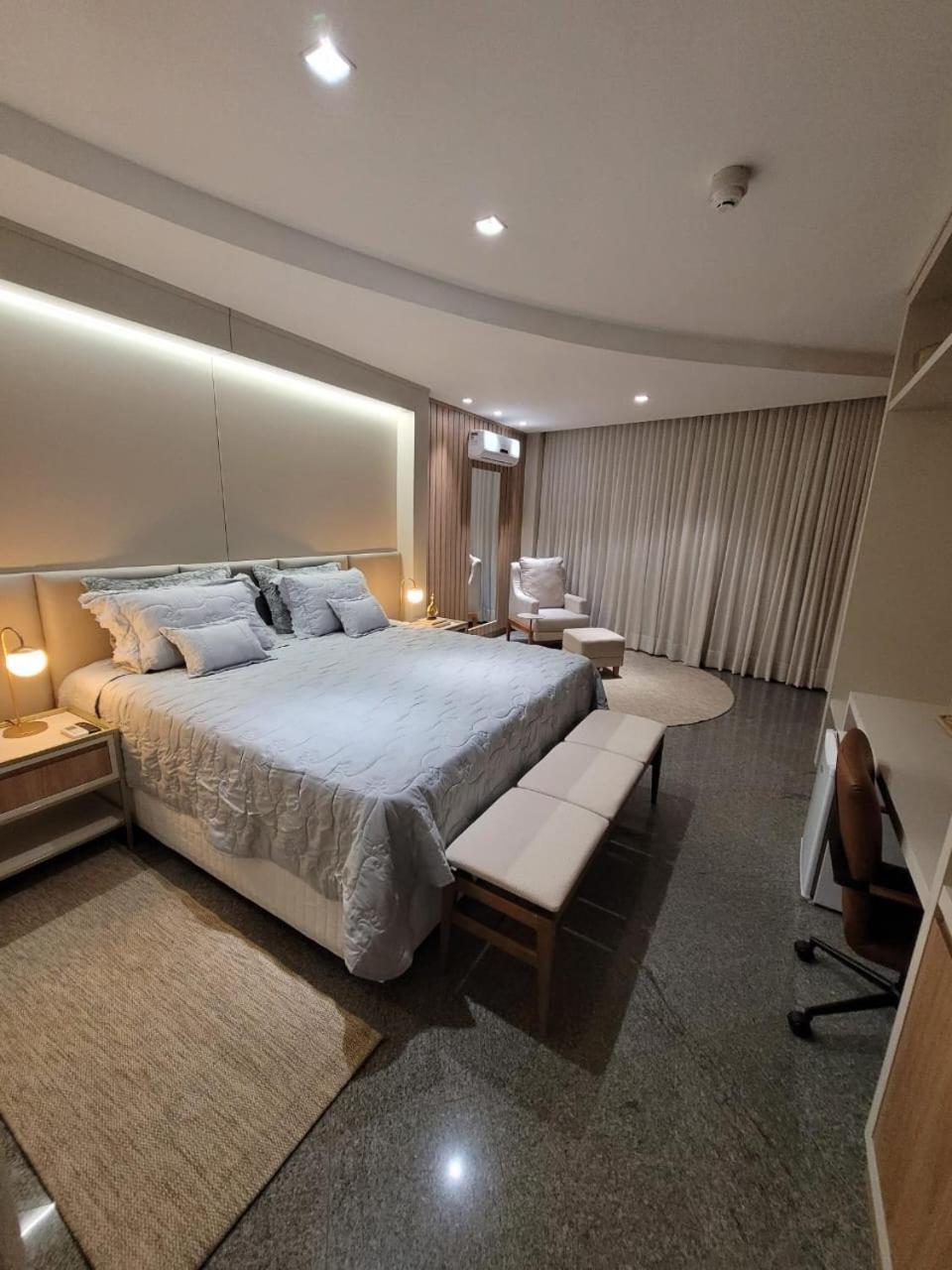 Lindoya Hotel Catalao Bagian luar foto