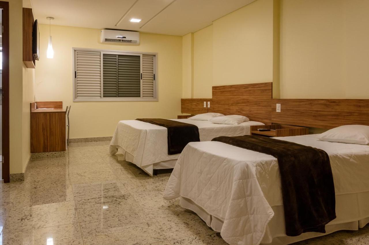 Lindoya Hotel Catalao Bagian luar foto