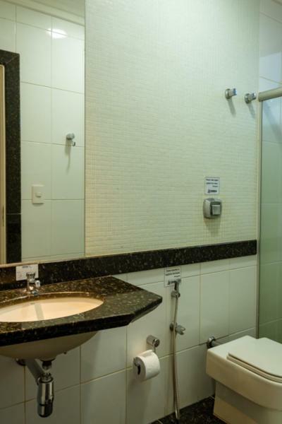 Lindoya Hotel Catalao Bagian luar foto