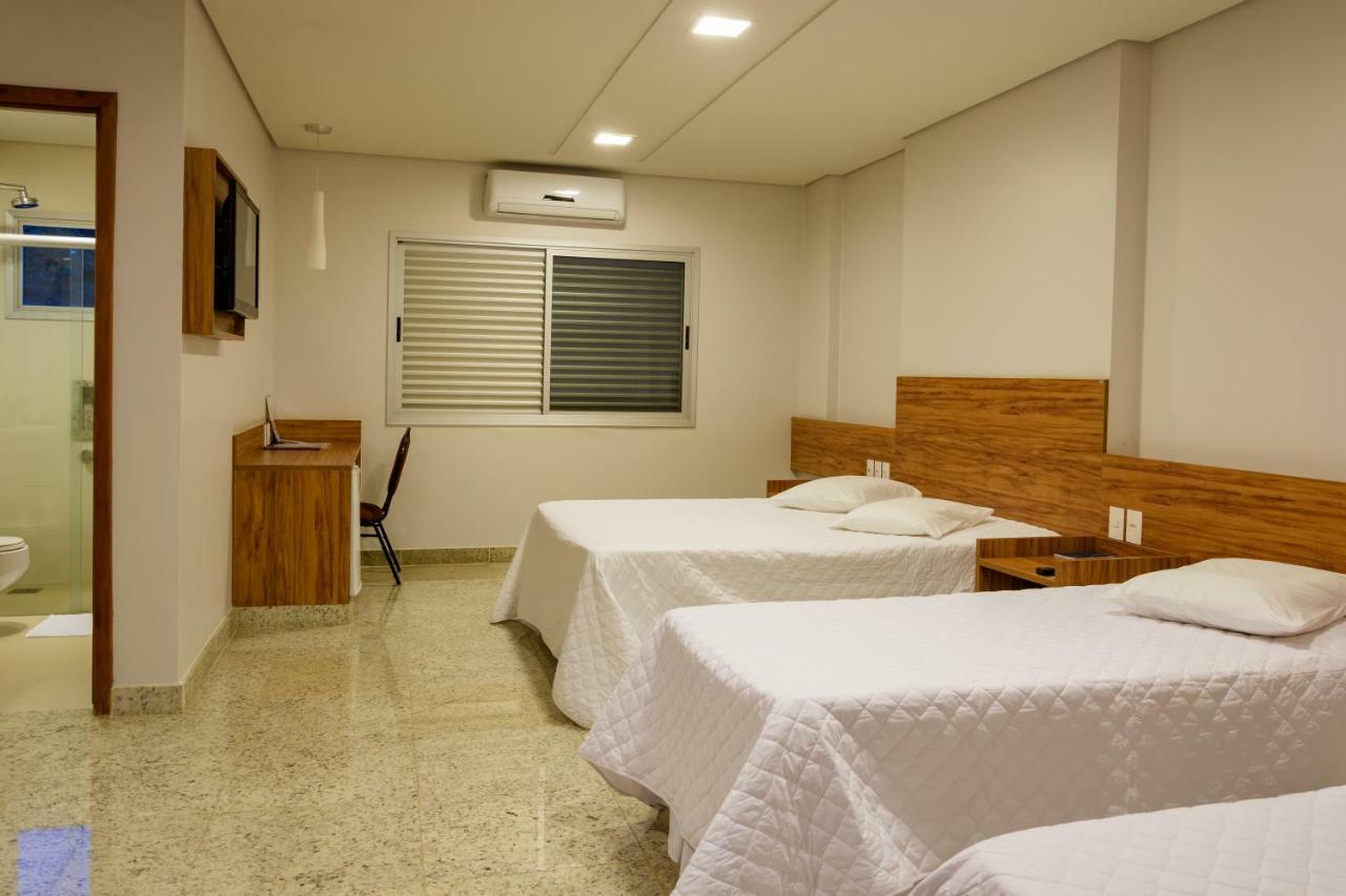 Lindoya Hotel Catalao Bagian luar foto